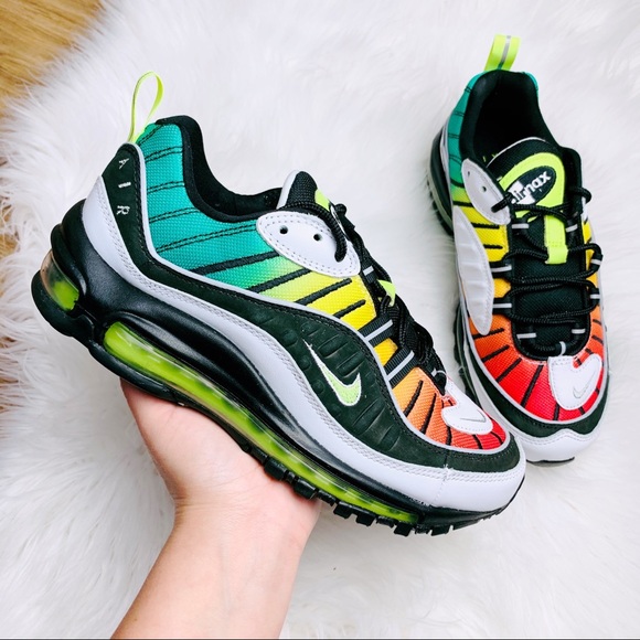 nike olivia kim air max